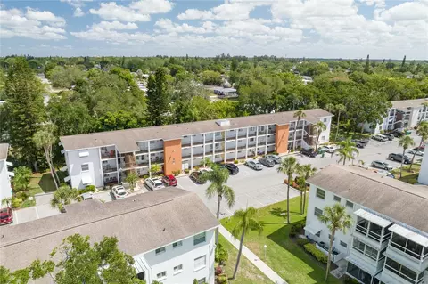 2139 Canal Dr #B33, Bradenton, FL 34207