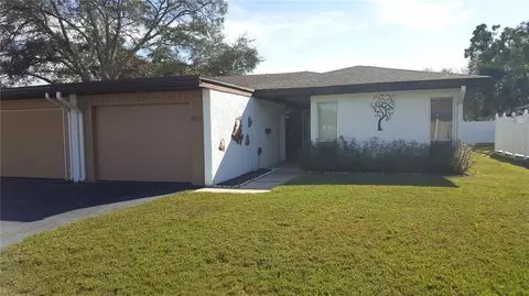 3524 N Village Ct #227, Sarasota, FL 34231