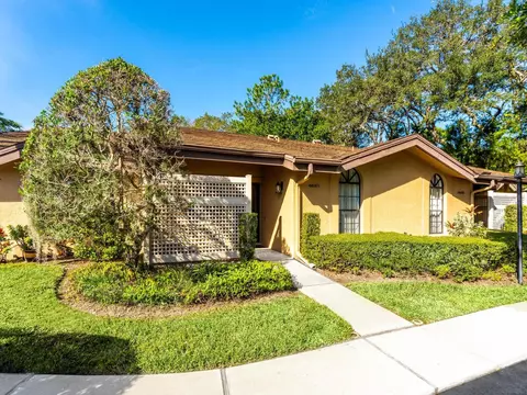 4621 Morningside #32, Sarasota, FL 34235