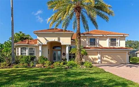 424 Country Meadows Way, Bradenton, FL 34212