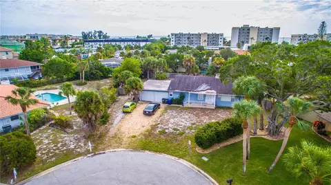 5544 Cape Leyte Dr, Sarasota, FL 34242