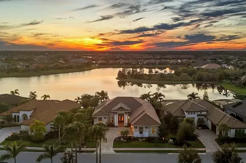 16335 Castle Park Ter, Lakewood Ranch, FL 34202