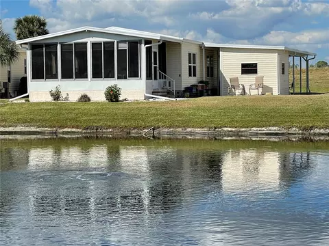 157 Duchess Ave, Nokomis, FL 34275