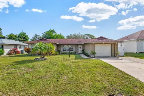 3431 Fenway Dr, Sarasota, FL 34232