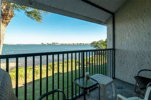 1801 Gulf Dr N #290, Bradenton Beach, FL 34217