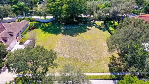 9802 18th Dr NW, Bradenton, FL 34209