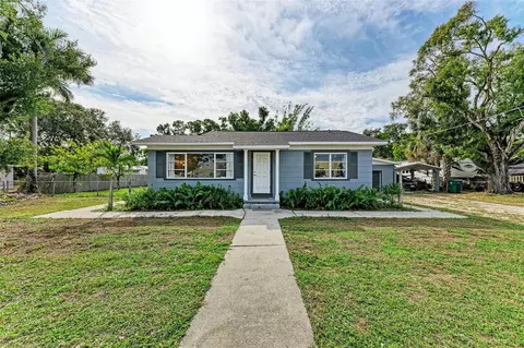 1607 10th St W, Palmetto, FL 34221