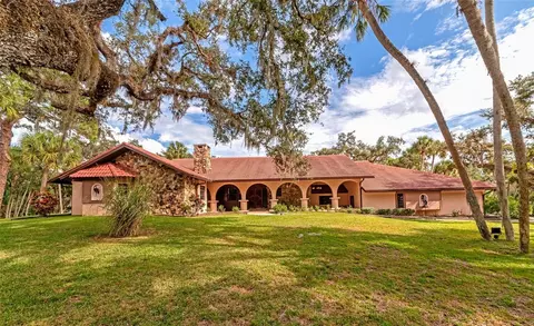 7701 S Gator Creek Blvd, Sarasota, FL 34241