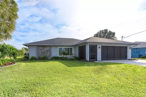 82 Broadmoor Ln, Rotonda West, FL 33947