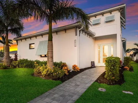 6015 Salt Grass St, Bradenton, FL 34210