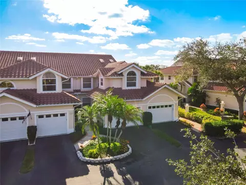 5584 Golf Pointe Dr #D2, Sarasota, FL 34243