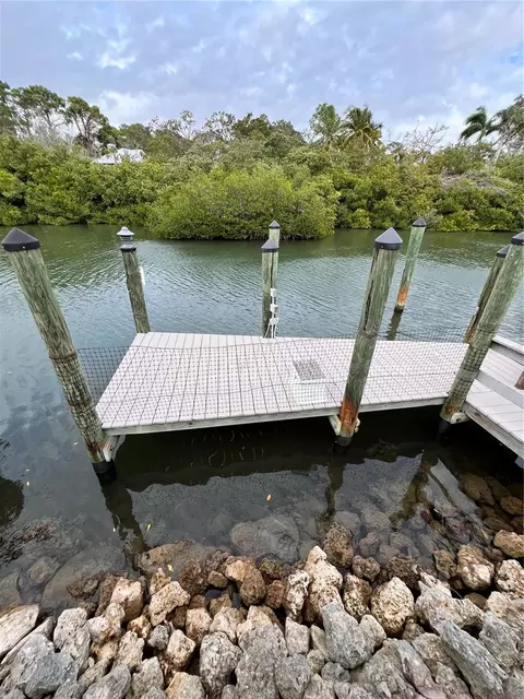 46 Starboard Dr, Venice, FL 34285