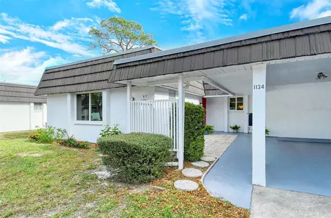 1134 Breezemont Dr #7, Sarasota, FL 34232