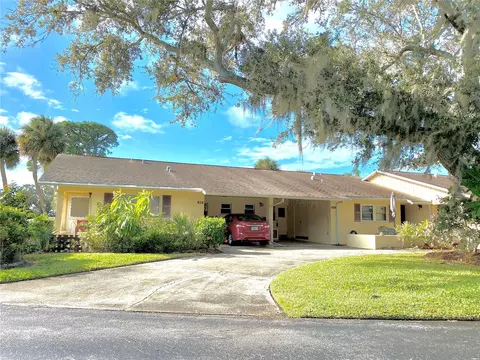 390 301 Blvd W #11C, Bradenton, FL 34205