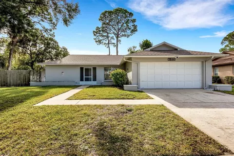 1844 Springwood Dr, Sarasota, FL 34232