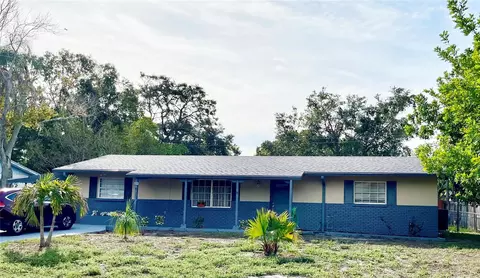 712 67th Avenue Dr W, Bradenton, FL 34207