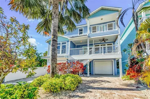 202 75th St #A, Holmes Beach, FL 34217