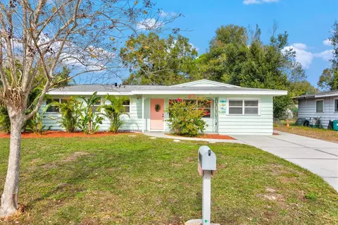 2665 Martin St, Sarasota, FL 34237