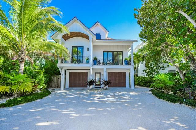 115 Park Ave, Anna Maria, FL 34216