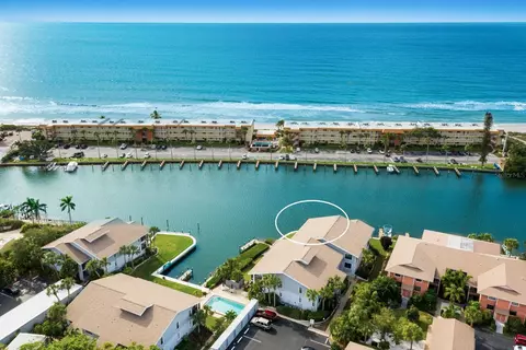 9054 Midnight Pass Rd #3, Sarasota, FL 34242
