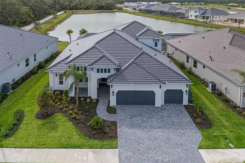 2475 Star Apple Way, Sarasota, FL 34240