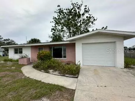 108 Charles Dr, Nokomis, FL 34275