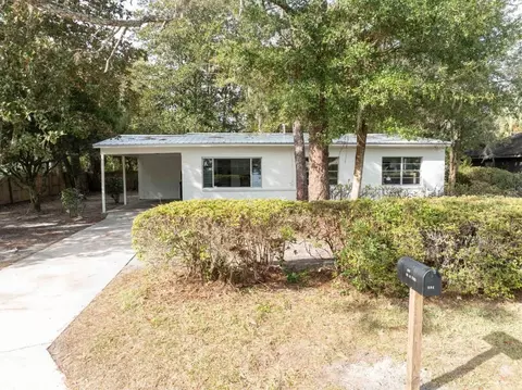 804 NE 24th Ter, Gainesville, FL 32641
