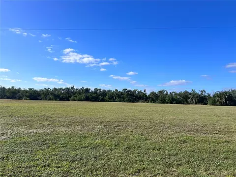 17253 Acapulco Rd, Punta Gorda, FL 33955