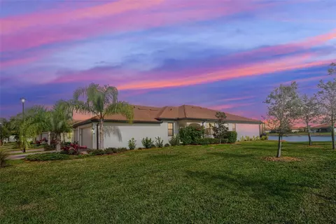 23900 Skyflower Ct, Venice, FL 34293