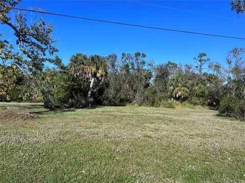 16819 Acapulco Rd, Punta Gorda, FL 33955