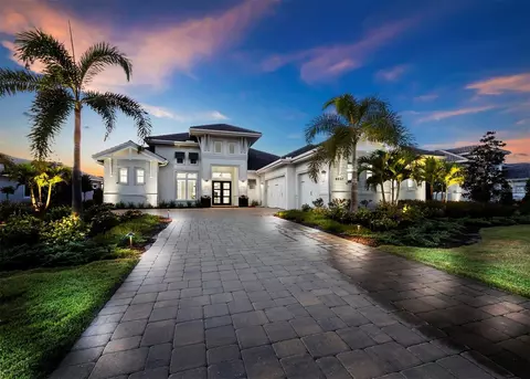 8507 Pavia Way, Lakewood Ranch, FL 34202