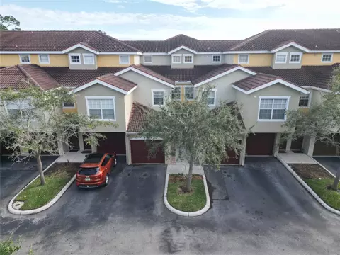 5711 Bentgrass Dr #19-206, Sarasota, FL 34235