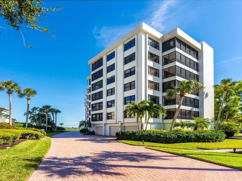 8735 Midnight Pass Rd #101B, Sarasota, FL 34242