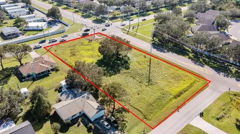 6910 36th Ave E, Palmetto, FL 34221