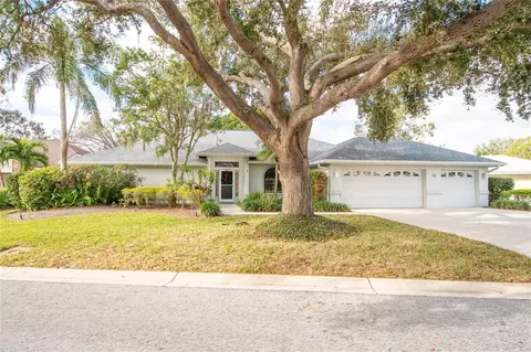 8282 Shadow Pine Way, Sarasota, FL 34238