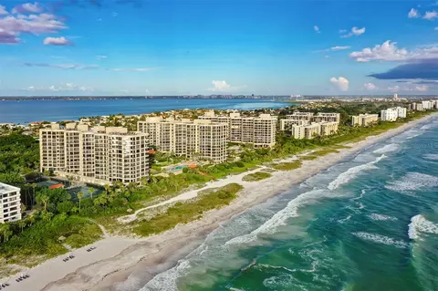1241 Gulf Of Mexico Dr #707, Longboat Key, FL 34228