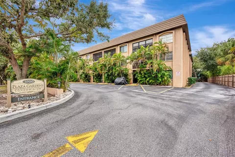 3700 S Osprey Ave #312, Sarasota, FL 34239