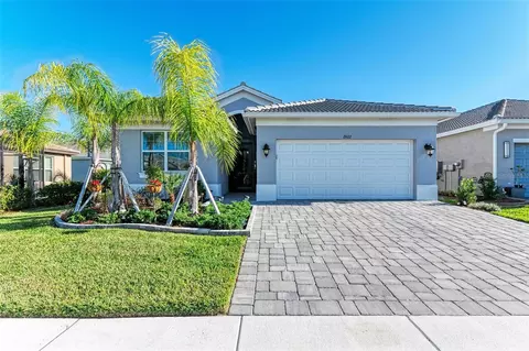 15522 Santa Pola Dr, Wimauma, FL 33598