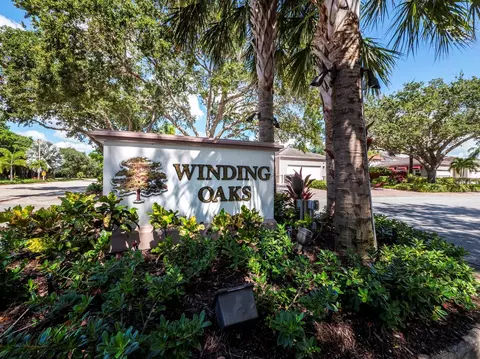 3408 Winding Oaks Dr #53, Longboat Key, FL 34228