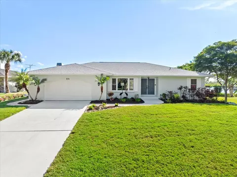 806 Bayview Dr, Nokomis, FL 34275
