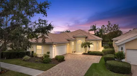7674 Uliva Way, Sarasota, FL 34238