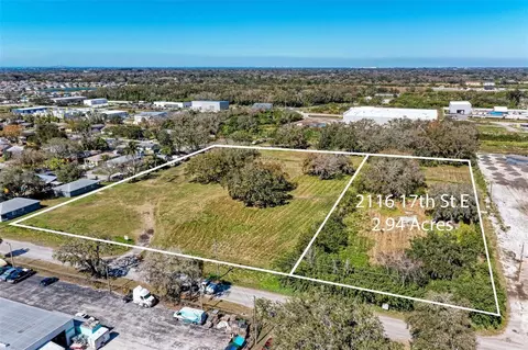 2116 17th St E, Palmetto, FL 34221