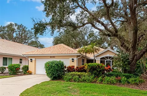 8030 Bobcat Cir, Sarasota, FL 34238