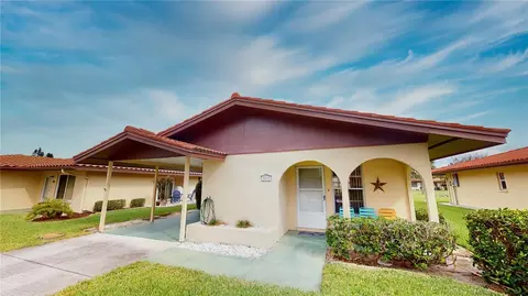 3215 Cambridge Ave, Bradenton, FL 34207