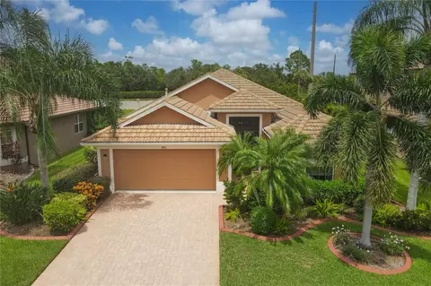 6913 74th Street Cir E, Bradenton, FL 34203