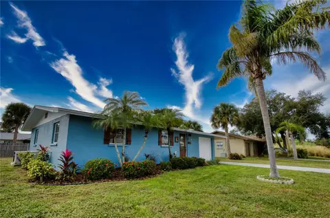 145 Columbia Rd, Venice, FL 34293
