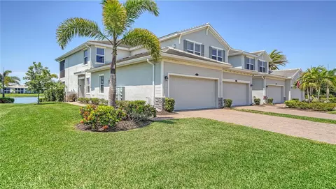 817 Tidewater Shores Loop #111, Bradenton, FL 34208