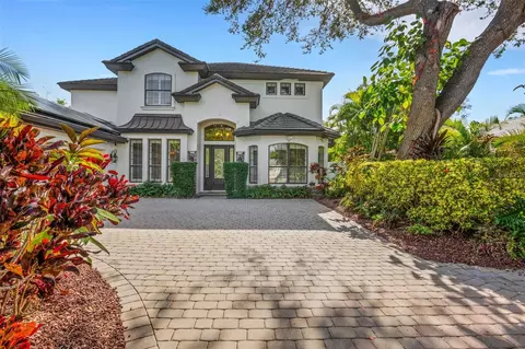 1666 Arlington St, Sarasota, FL 34239