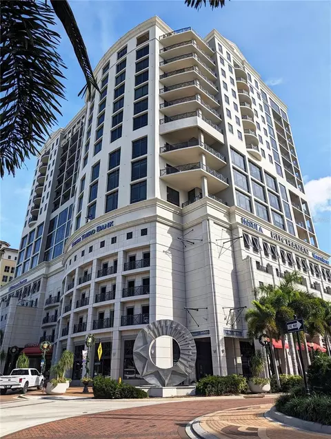 50 Central Ave #15E, Sarasota, FL 34236