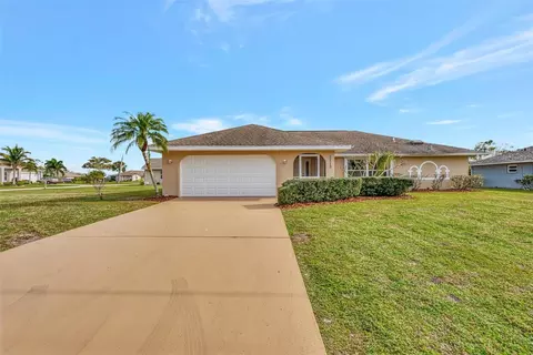 1713 Blue Lake Cir, Punta Gorda, FL 33983